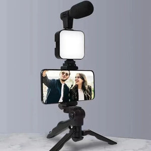 Kit Trípode con Micrófono + Luz LED | Ideal para Creadores de Contenido